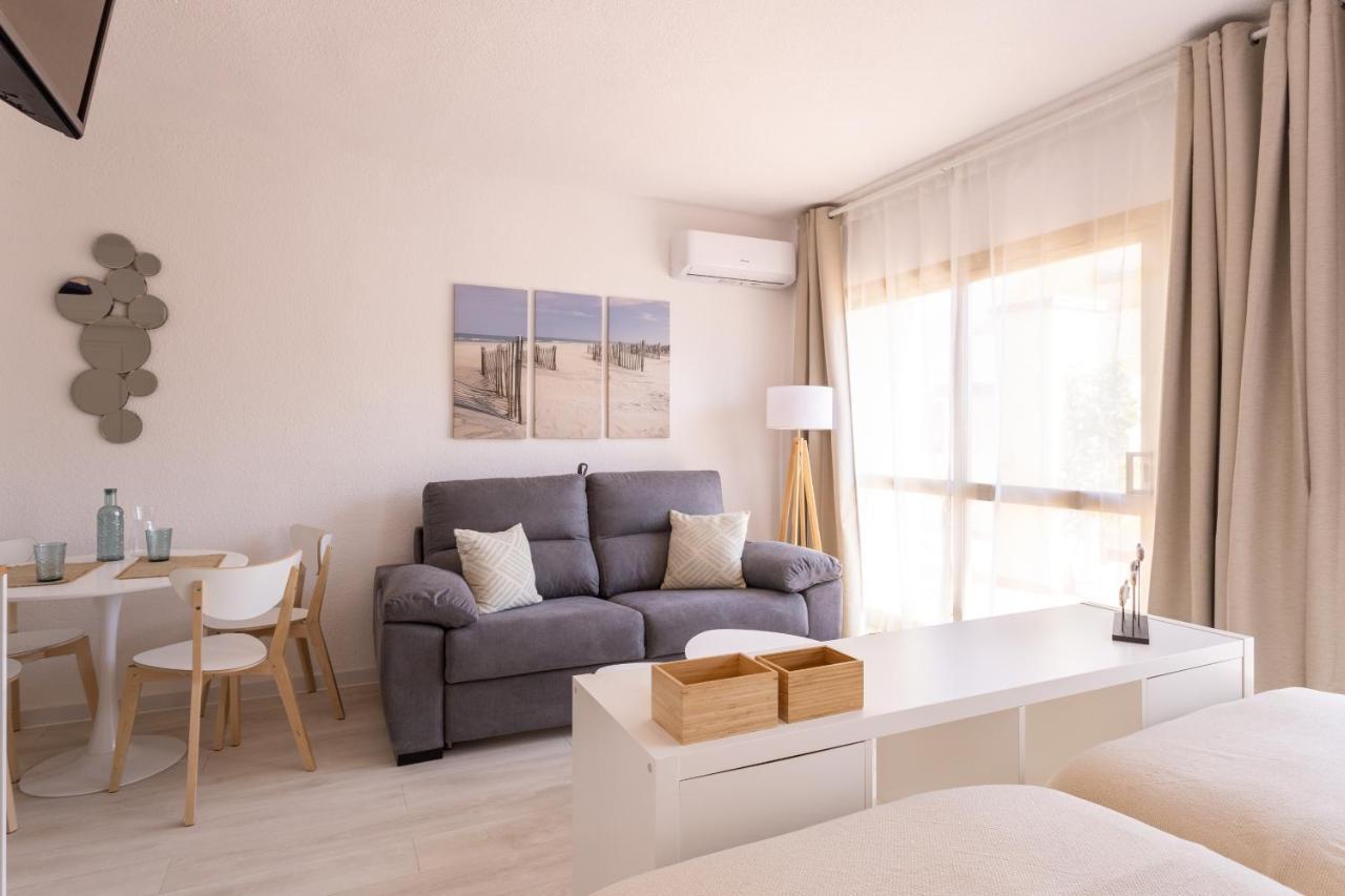 Oleholidays Romana Playa 223 Primera Linea Playa Apartment มาร์เบยา ภายนอก รูปภาพ